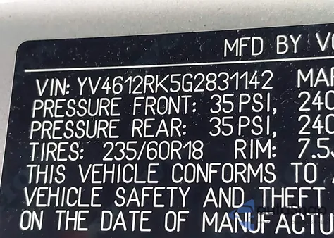 2016 Volvo Xc60 T5 Premier z USA, uszkodzony, nr VIN YV4612RK5G2831142